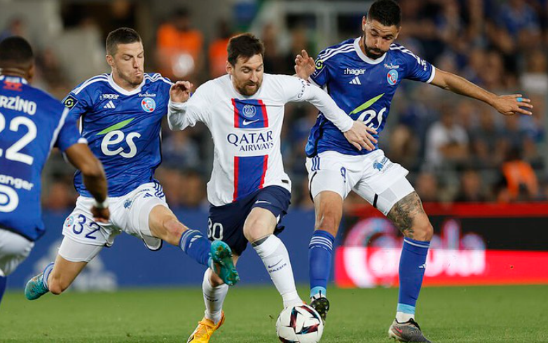 Messi lập công, PSG đăng quang Ligue 1